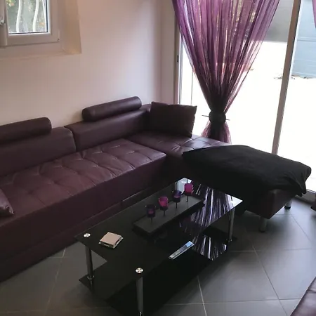 Holiday home Chez Louloute Frejus